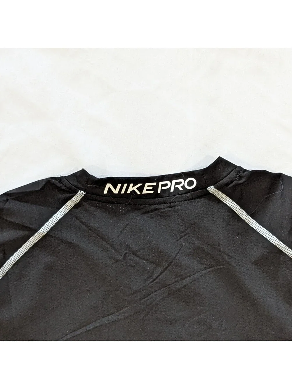 Nike Pro Women's Compression Shirt Black White Swoosh M NWOT Athletic Tagless